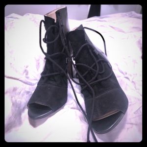 French Connection Peep toe booties size 8 NWOT